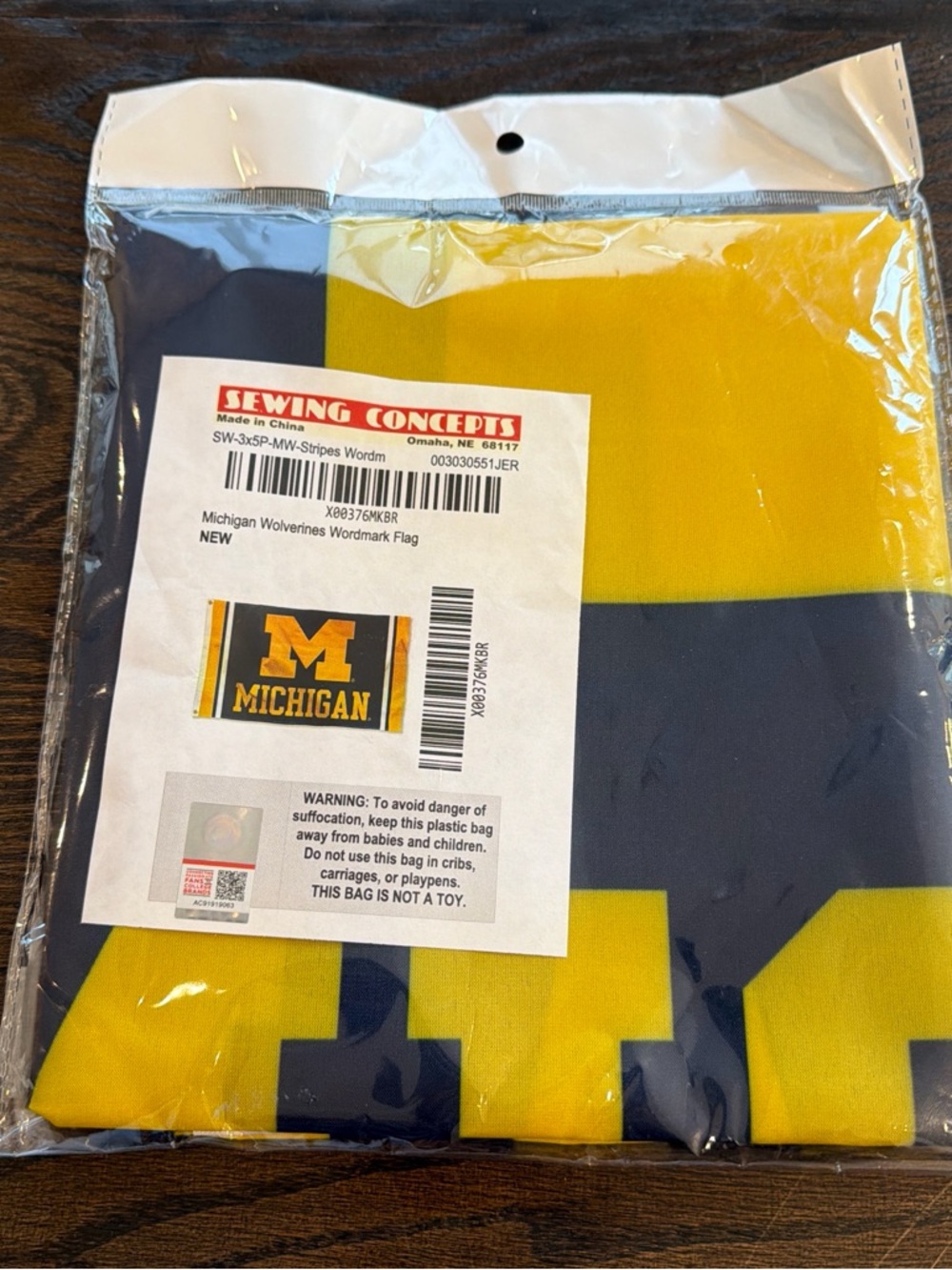 Michigan Block M Wordmark Flag - Maize and Navy